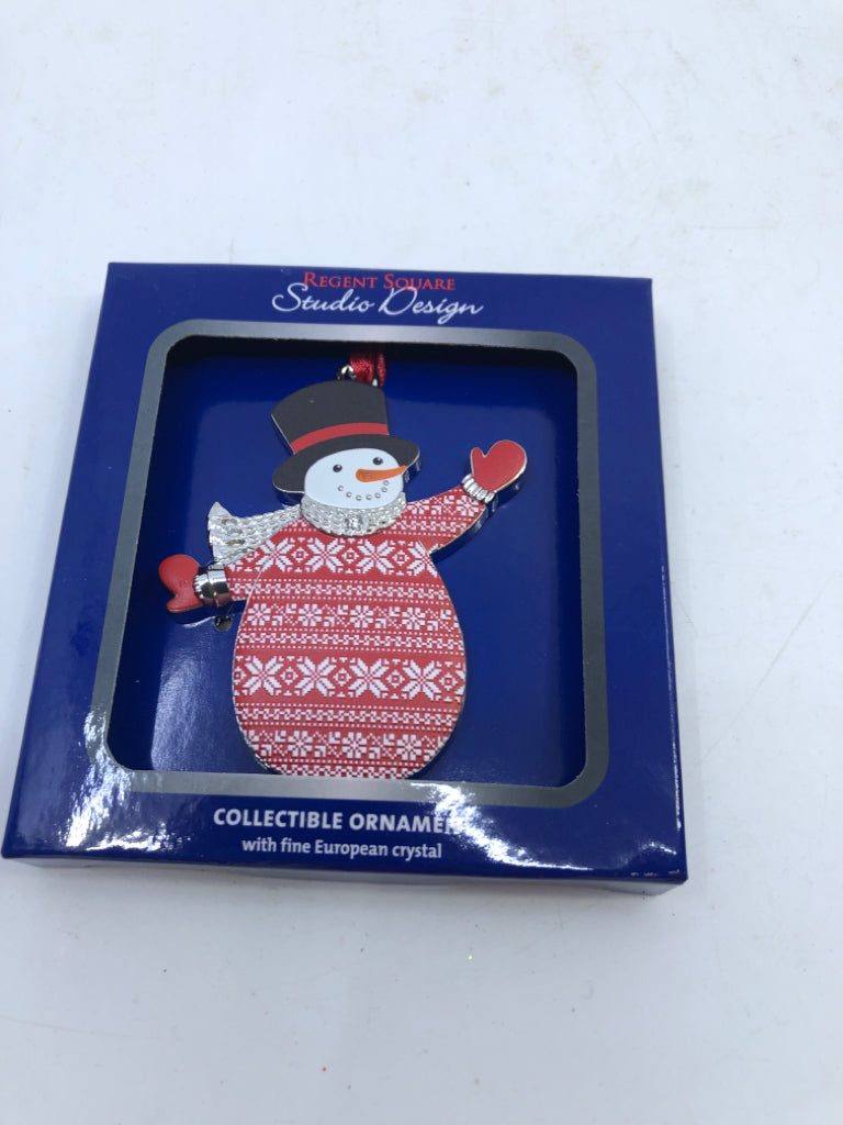 NIB SNOWMAN ORNAMENT.