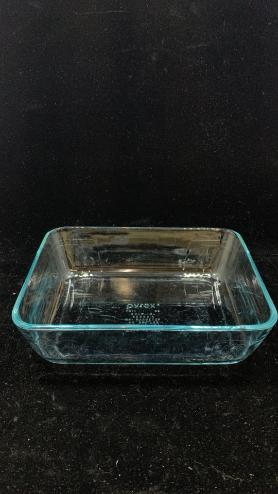 BLUE GLASS PYREX BAKING DISH.