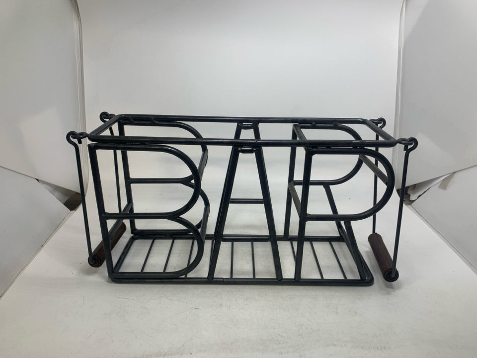 HEAVY "BAR" 3 SLOT BOTTLE HOLDER W/ HANDLES.