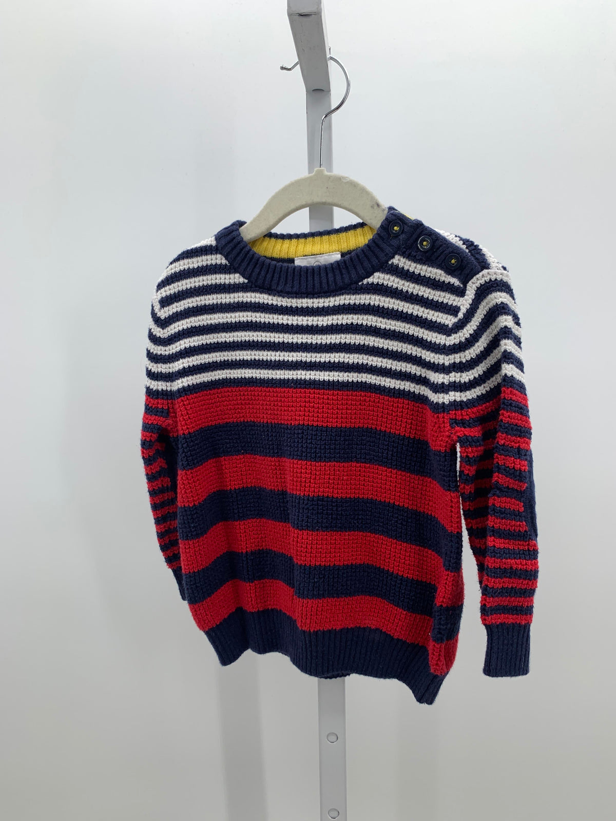 WHITE RED STRIPES