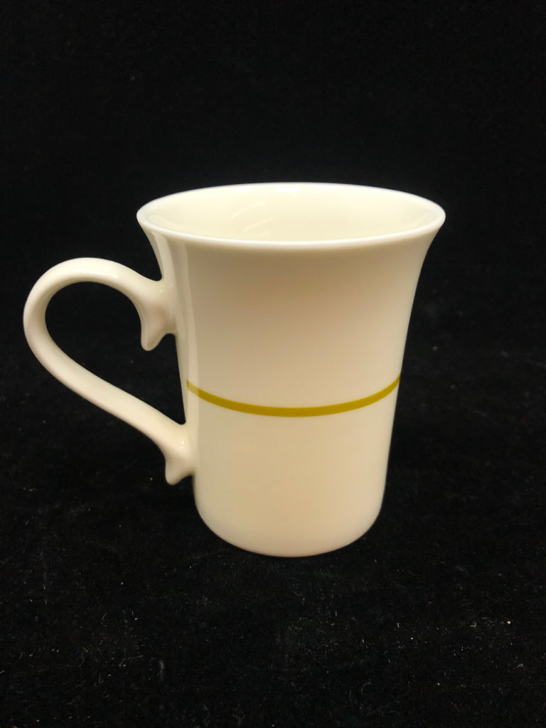 STARBUCKS 2015 SCROLL DIAMOND MUG.