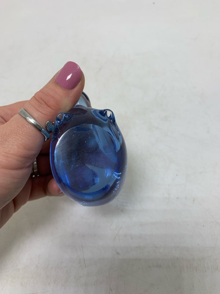 LIGHT BLUE BLOWN GLASS RABBIT.