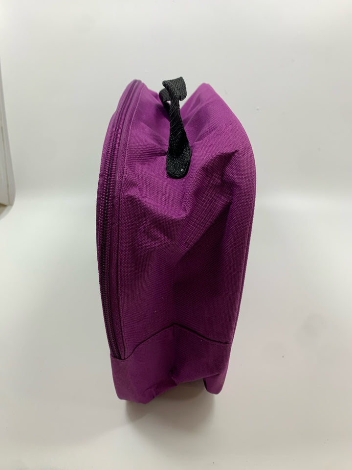 PURPLE FLORAL LUNCH BAG W/POUCH.