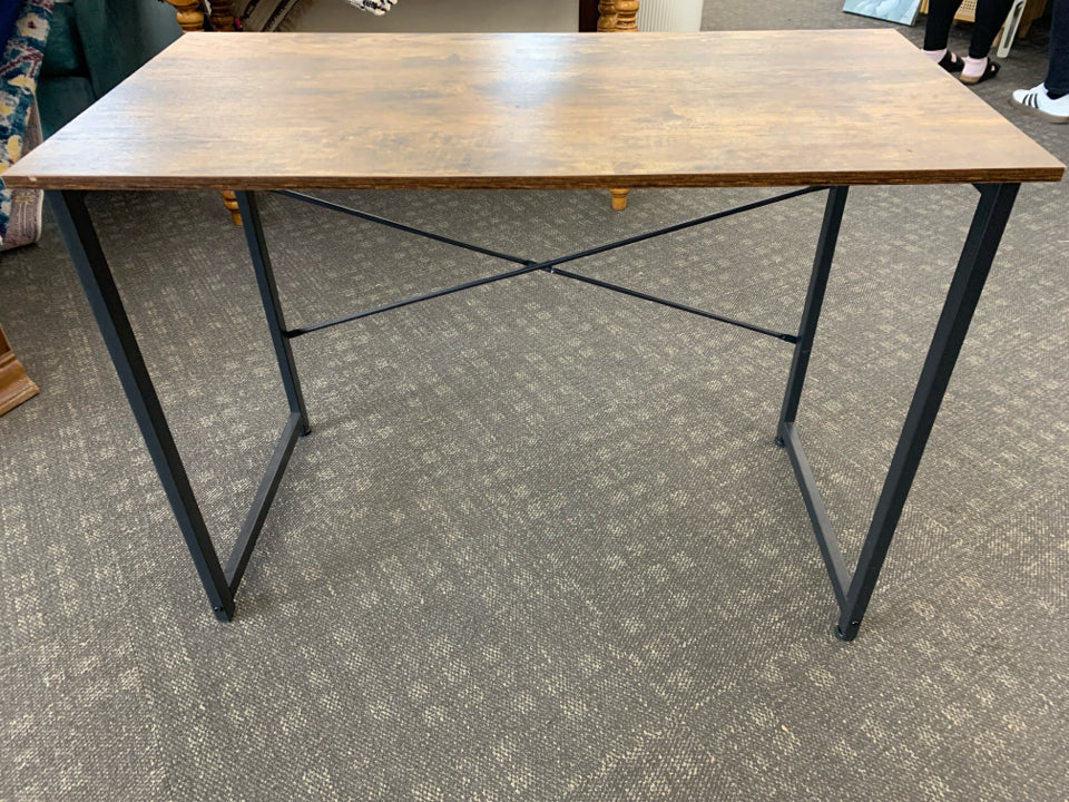 BLACK METAL FAUX WOOD TOP DESK.