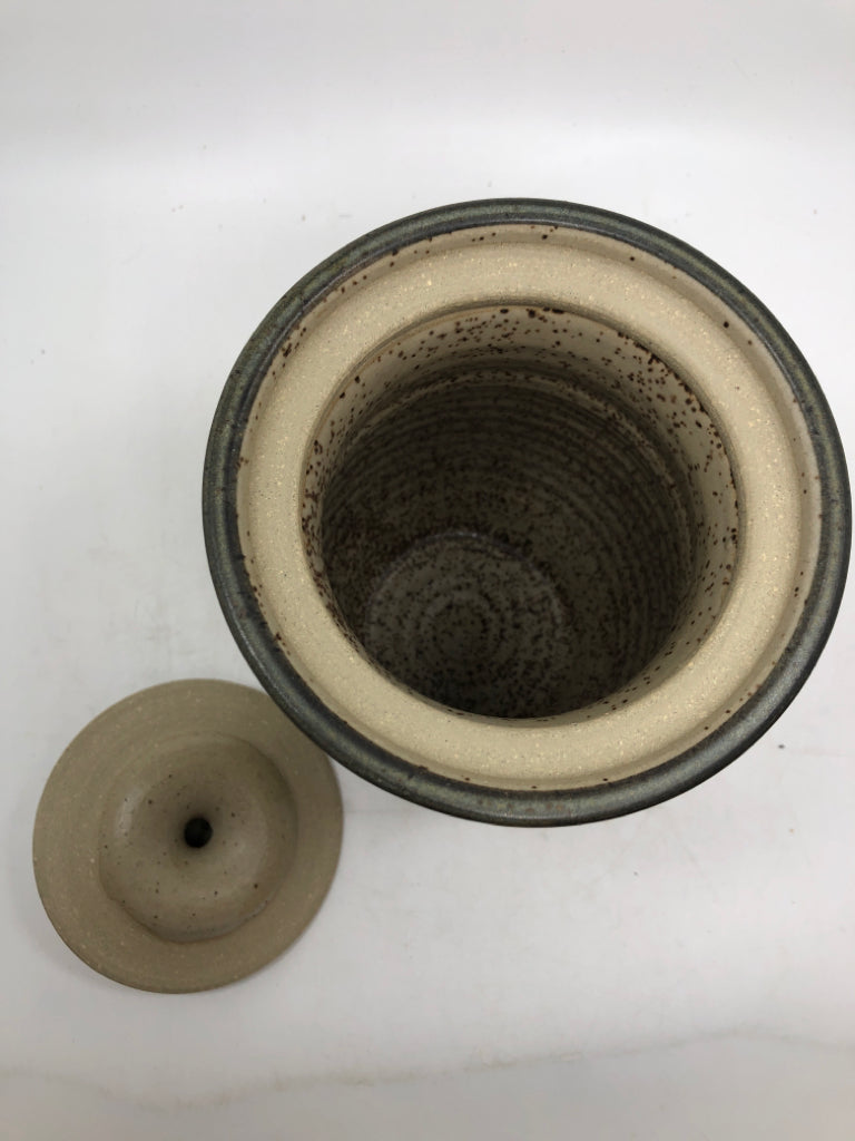 WILD RICE POTTERY CANISTER.