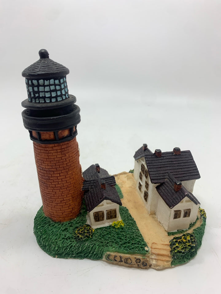 CURRITUCK LIGHT HOUSE FIGURINE.