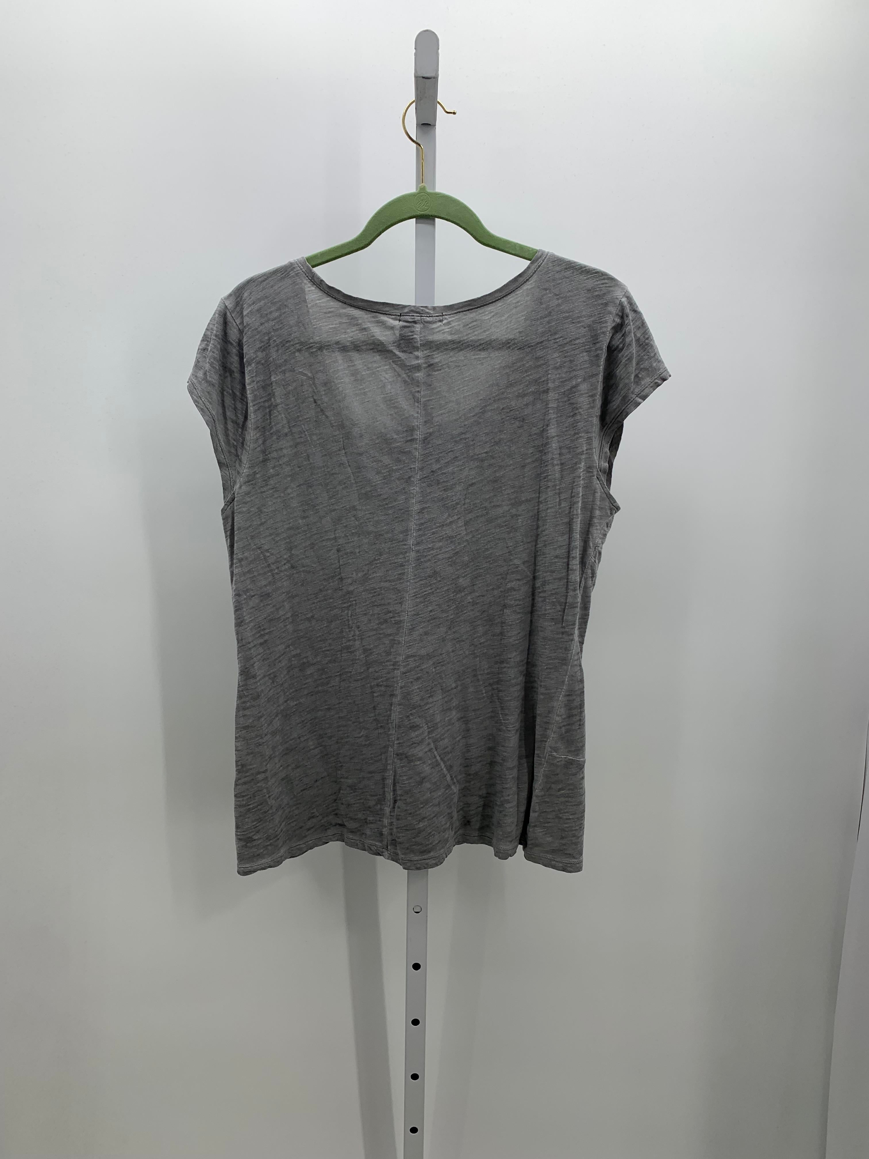 DKNY Size Extra Large Misses Short Sleeve Shirt