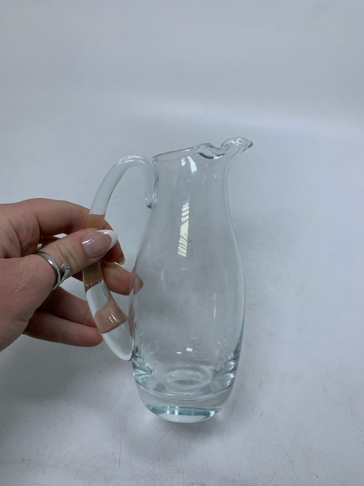 CLEAR GLASS HEAVY BOTTOM CREAMER.