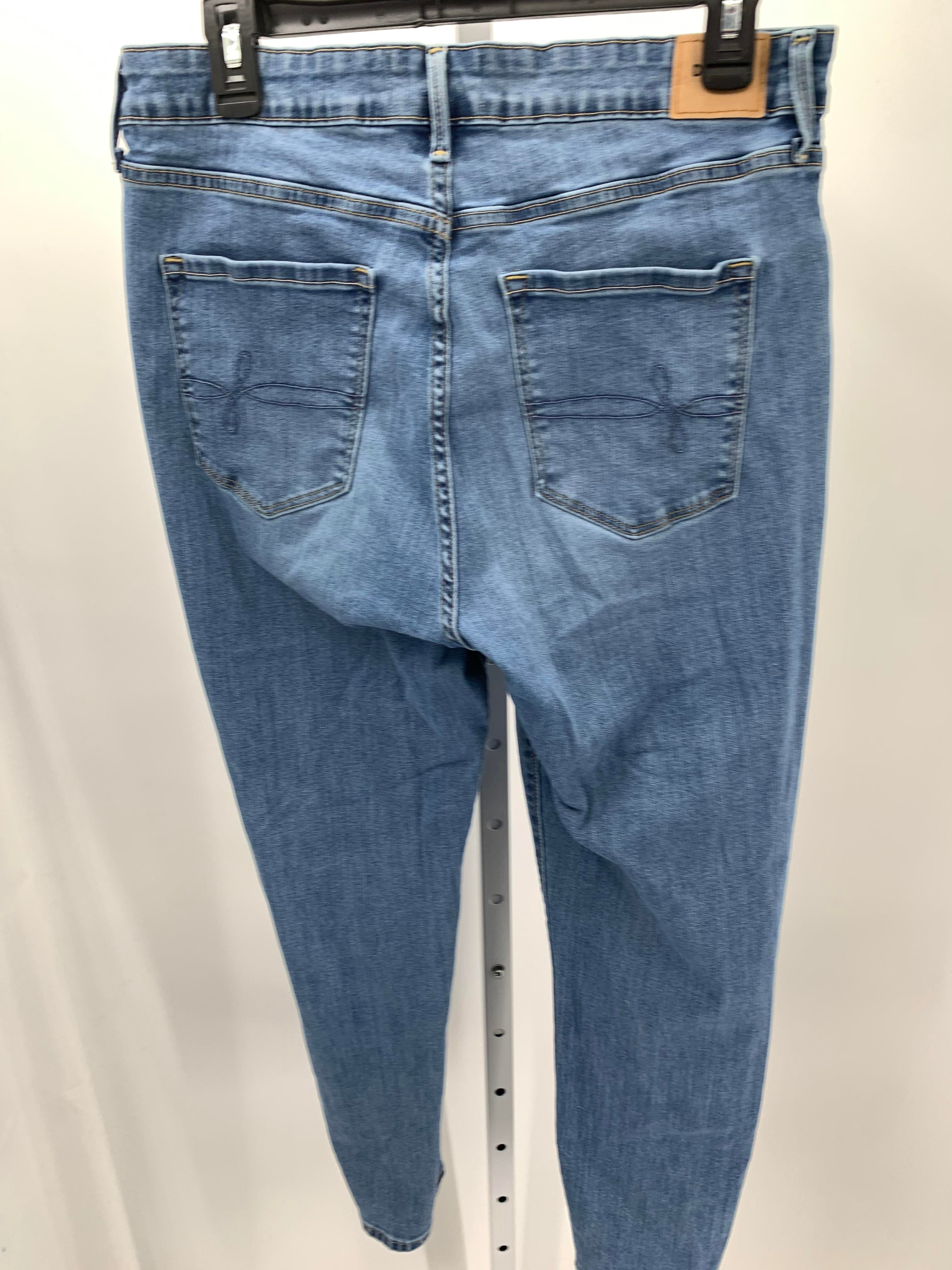 Levis Size 14 Short Misses Jeans
