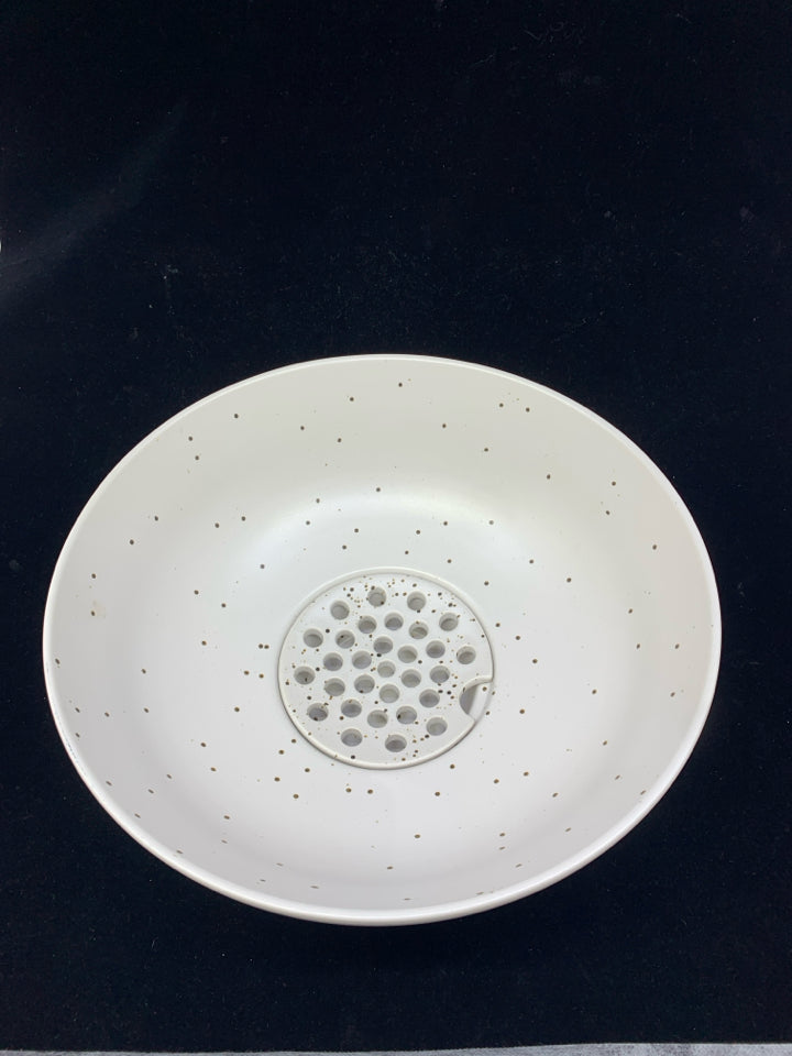 2 PC WHITE SPECKLED CERAMIC POPCORN BOWL.