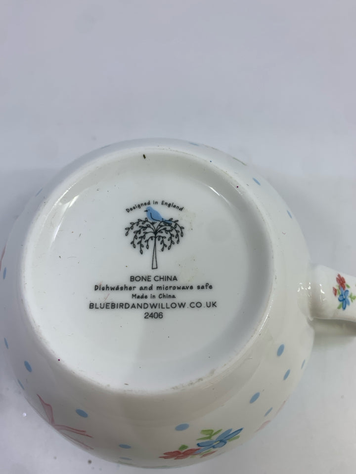 BLUE & PINK BOW MUG.