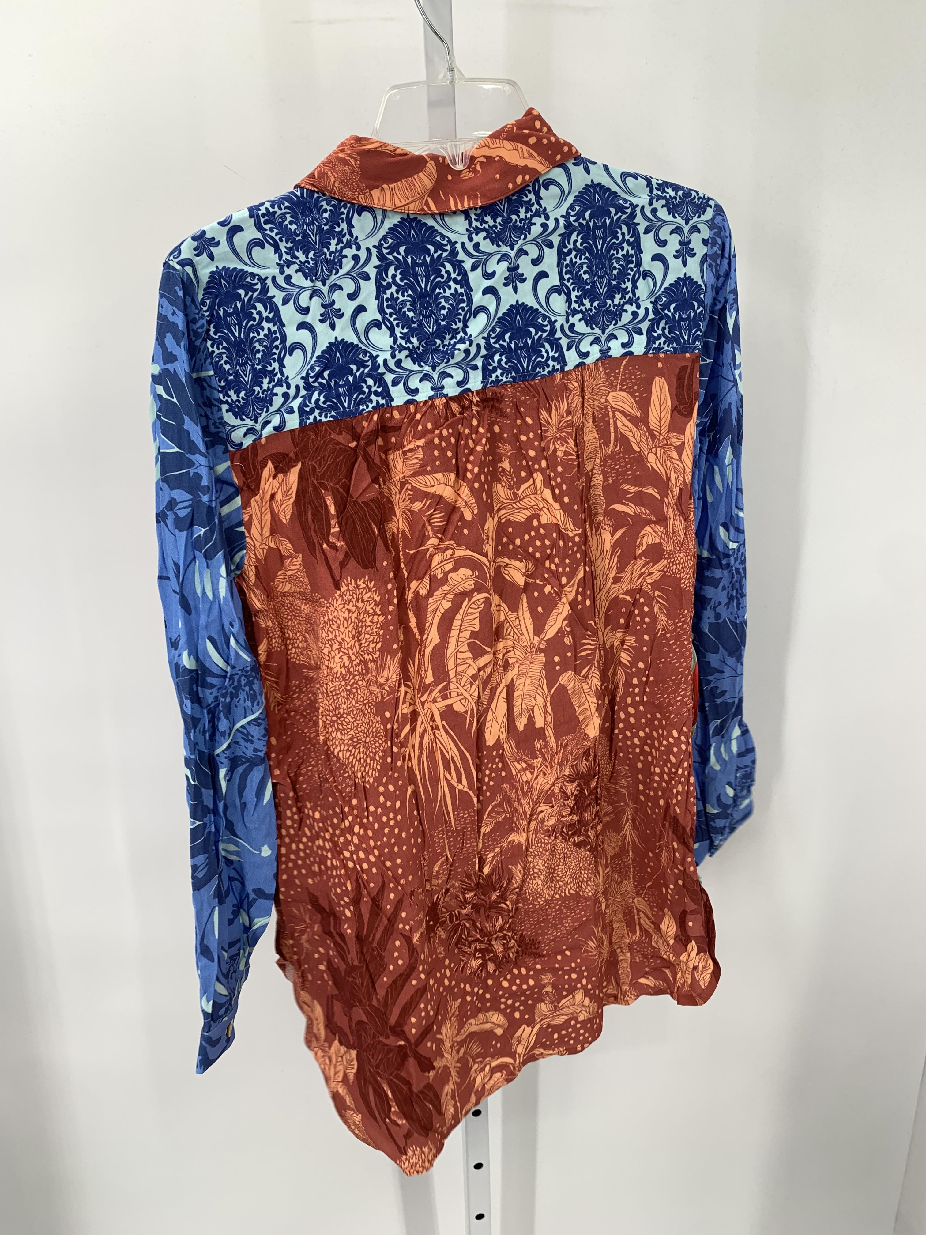 Soft Surroundings Size Large Misses Long Sleeve Shirt