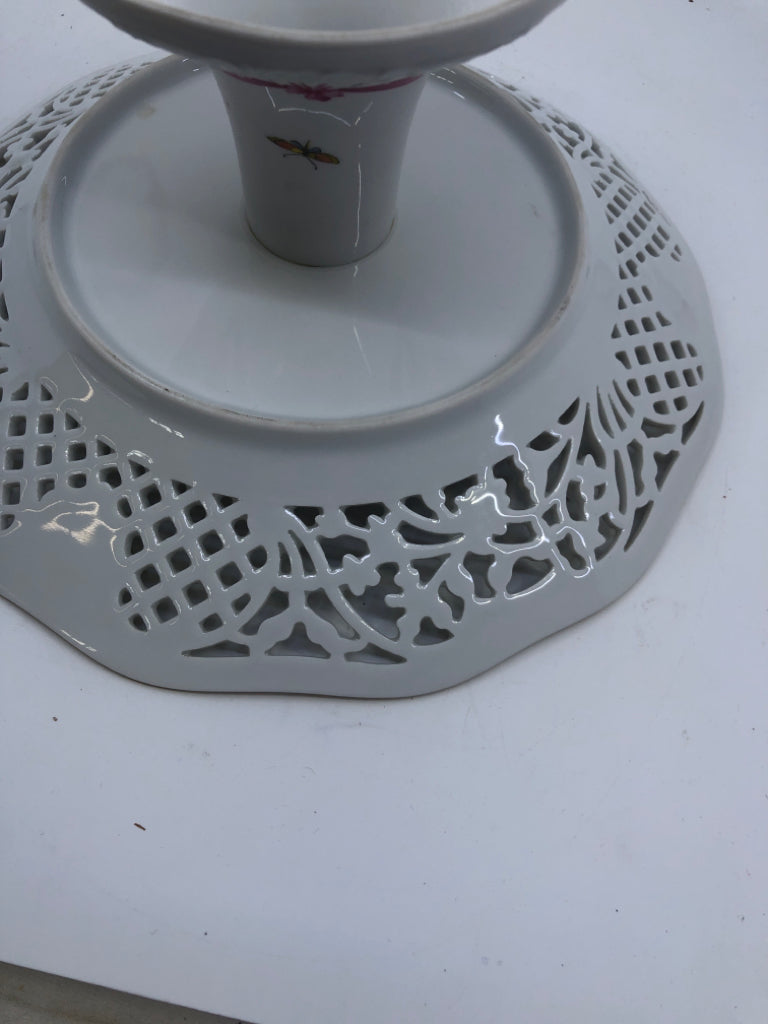 VTG BLUE FLORAL CAKE STAND W LACE EDGES.