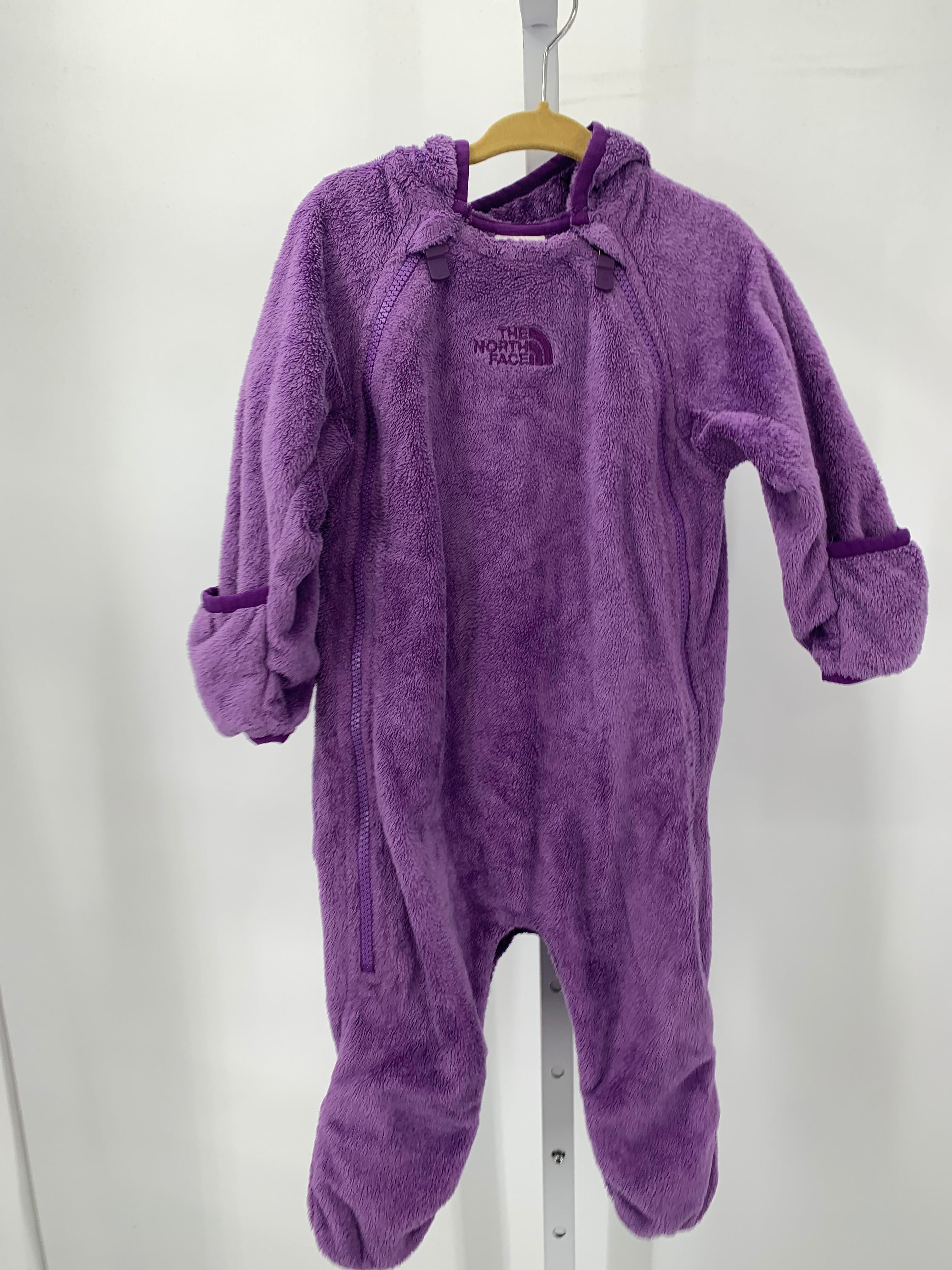The North Face Size 6-12 mon Girls Snow Suit