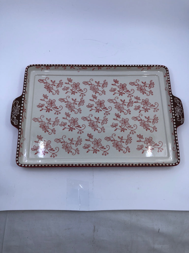 RED FLORAL LACE TRAY W HANDLES.