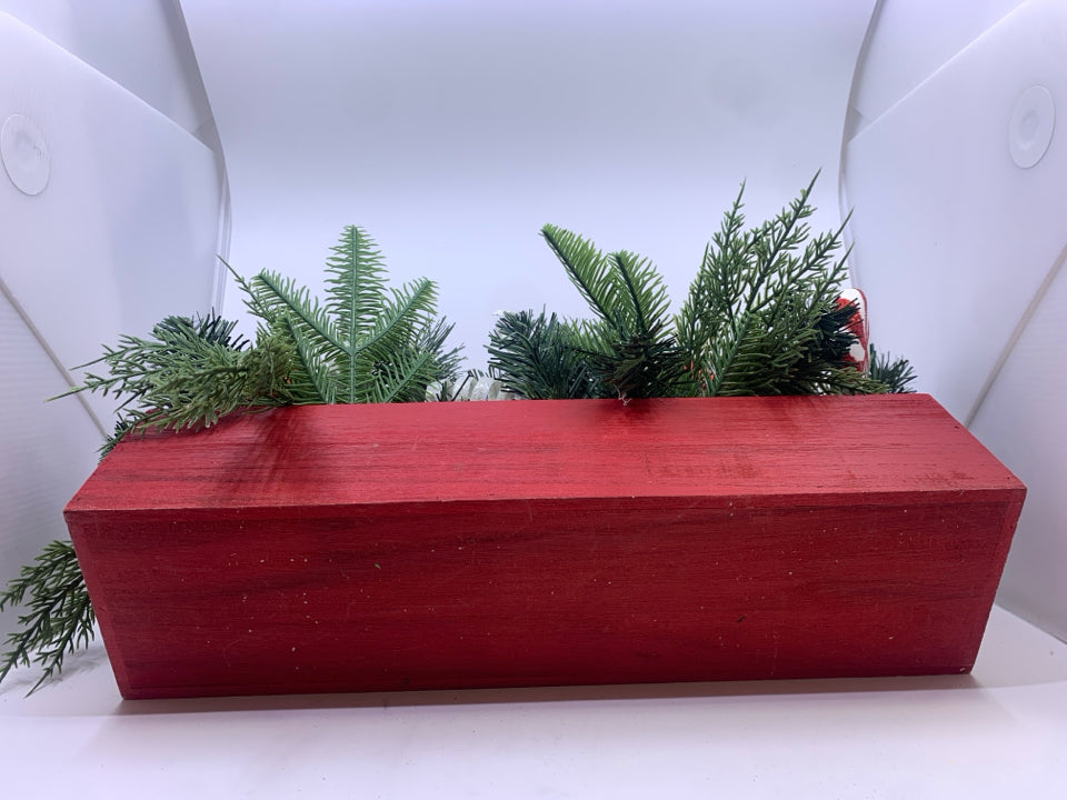 RED CRATE W CHRISTMAS ORNAMENTS ARRANGEMENT.
