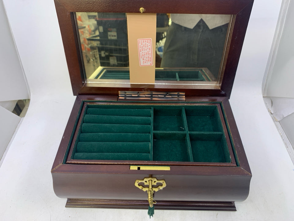 DARK BROWN WOOD W/ GREEN FELT LOCKS W/ KEY GOLD METAL HARDWARE.