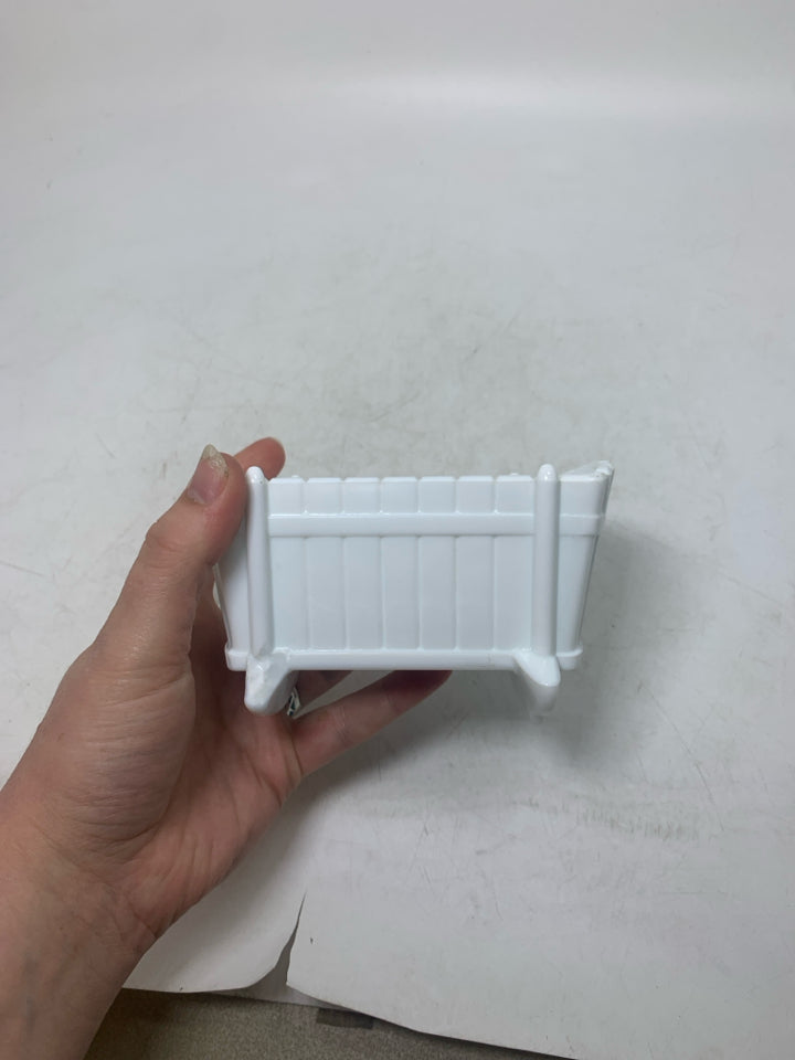 VTG WHITE MILK GLASS BABY CRADLE NUT BOWL.