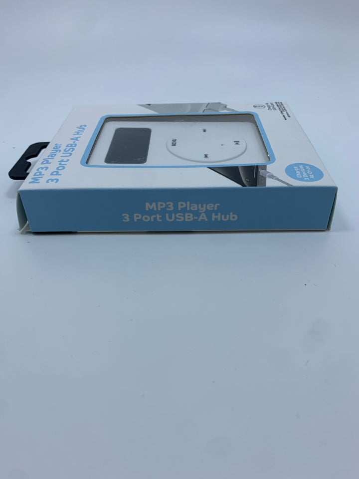 NIB MP3 PLAYER 3 PORT USB-A HUB.