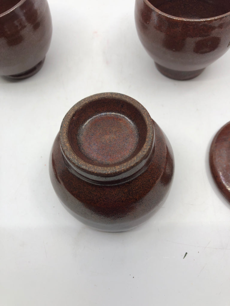 3 BROWN POTS W LIDS.