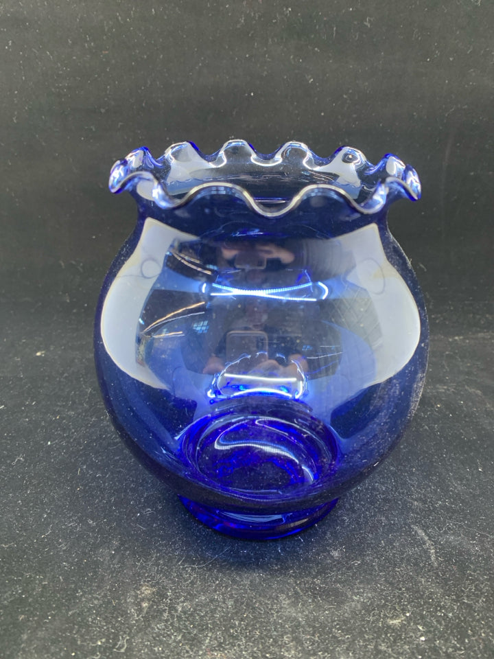 BLUE VASE W WAVY EDGE.