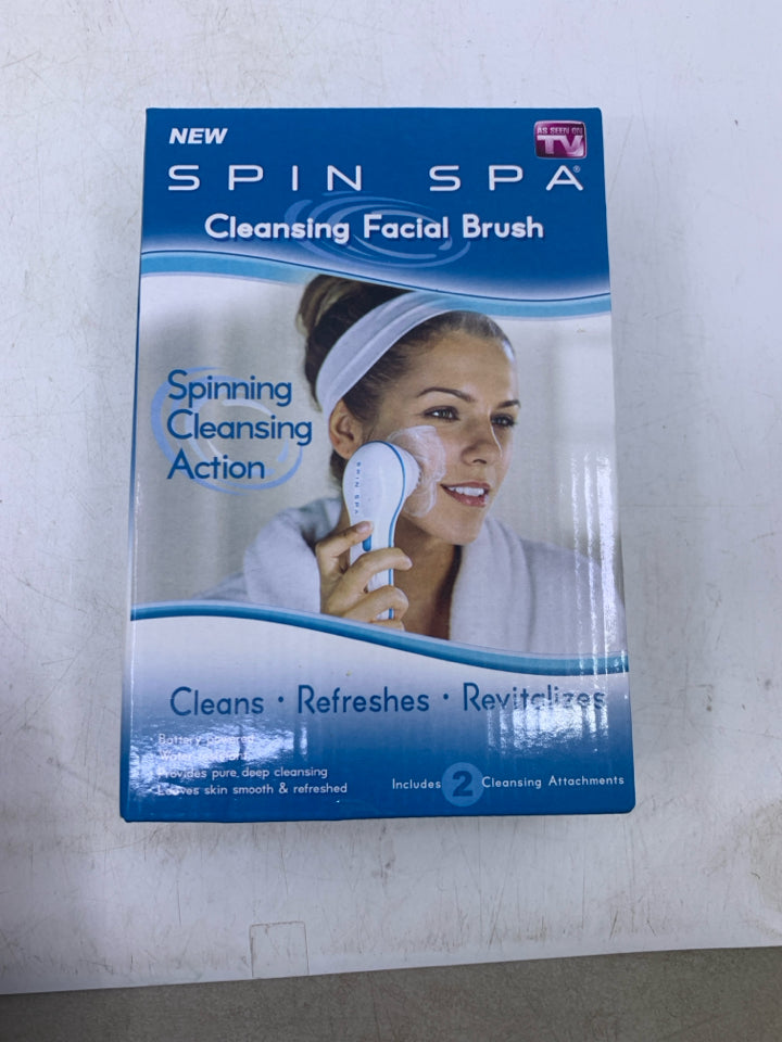 NIB SPIN SPA CLEANSING FACIAL BRUSH.