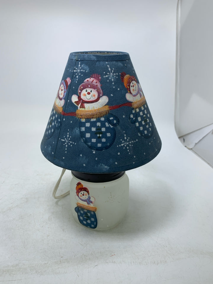 SMALL SNOWMAN JAR BASE W/ SNOWMAN SHADE LAMP.