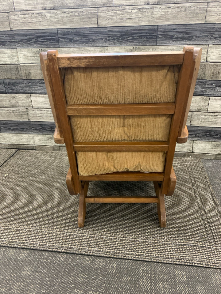 VTG CHILDS ROCKING CHAIR W/CUSHION SEAT AND BACK.