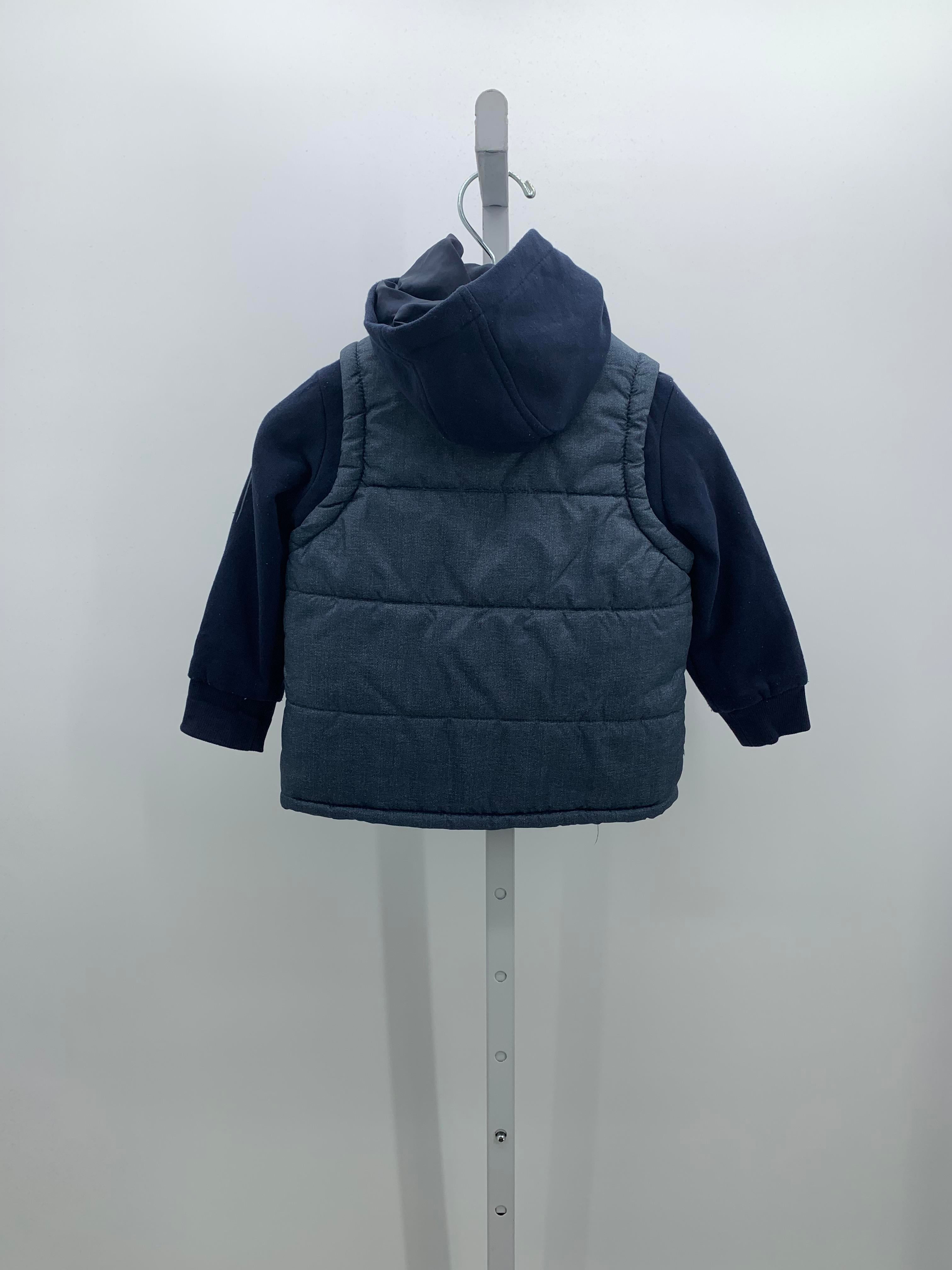 HOODED ZIP UP.