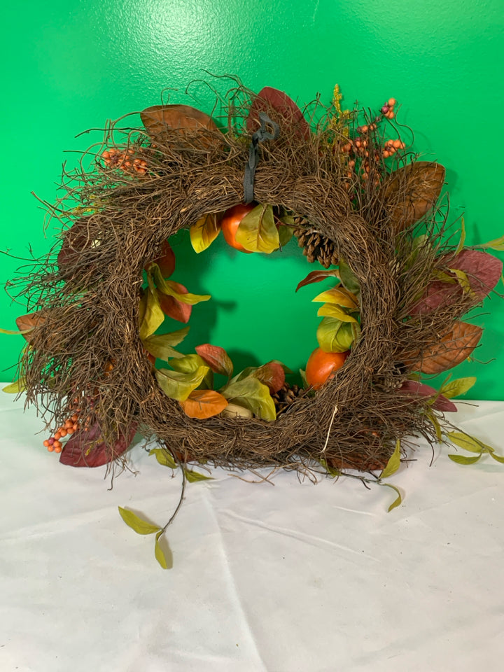 AUTUMN STYLE TWIG WREATH.