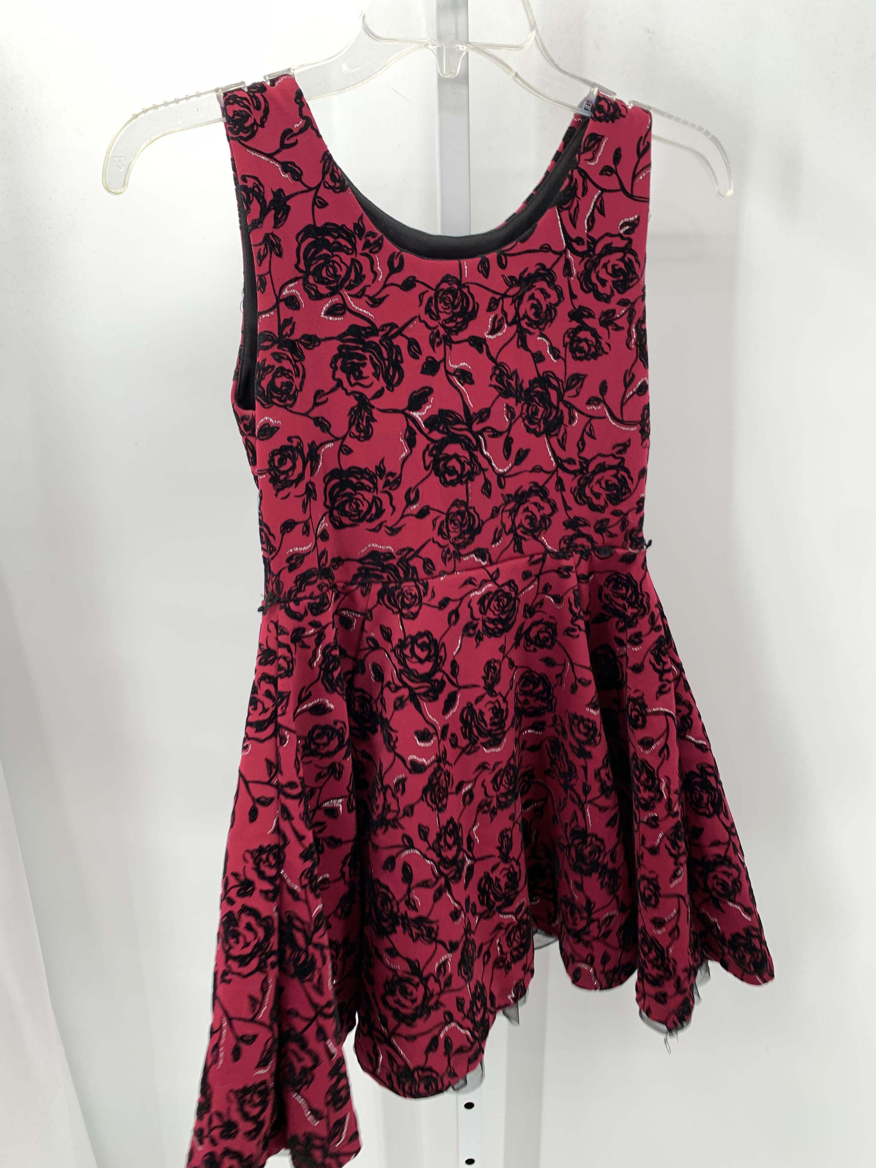 BLACK SILVER FLORAL PATTERN