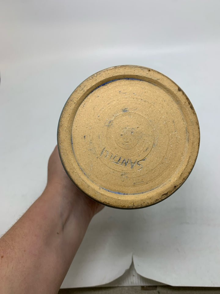 LIGHT BLUE SPECKLE UTENSIL CROCK.