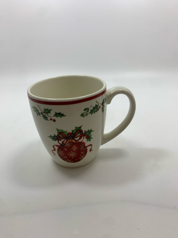 ORNAMENT W/HOLLY MUG-CHRISTOPHER RADKO.