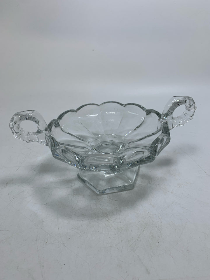 CLEAR GLASS SHALLOW BOWL W/ DOUBLE HANDLE.