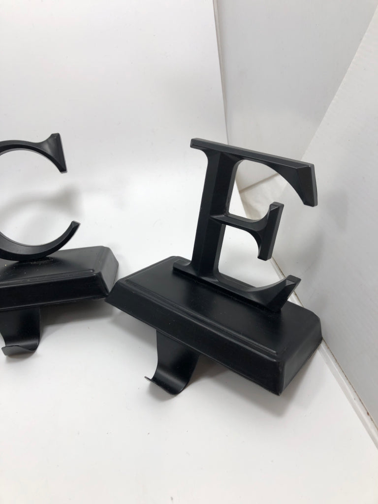 PEACE LETTER STOCKING HOOKS