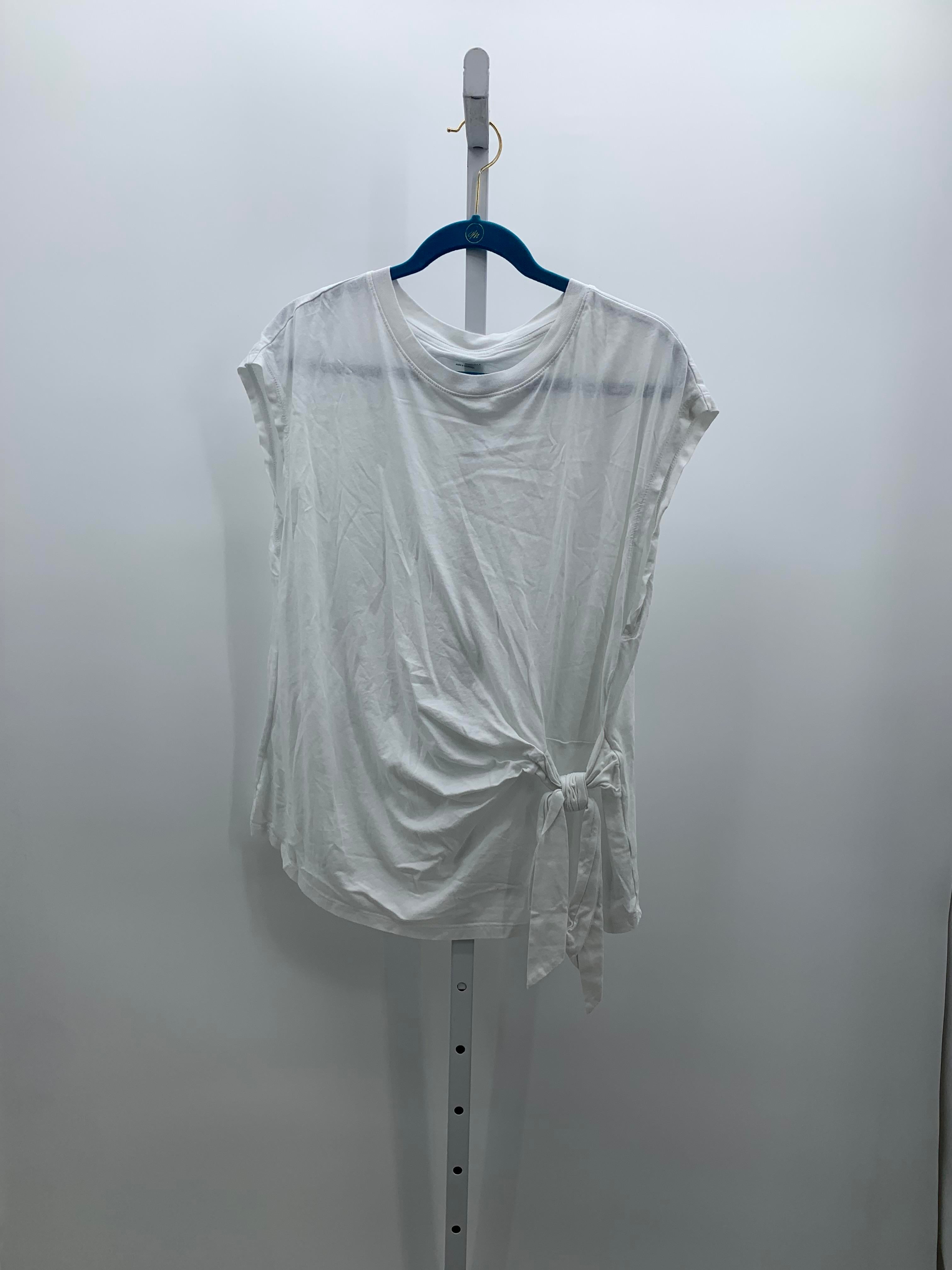 Old Navy Size Extra Large Misses Sleeveless Shirt