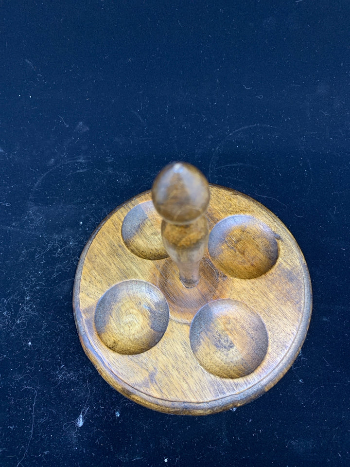 5PC VTG WOODEN SALT+PEPPER+SEASONING ON TRAY.