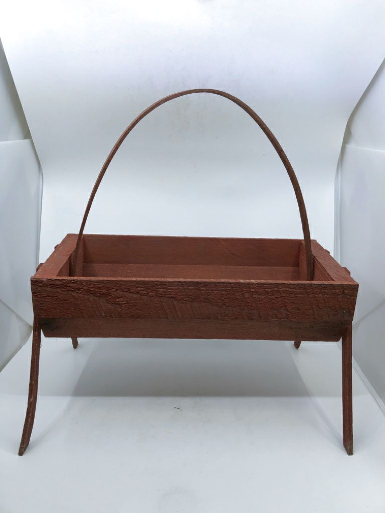 RED FOOTED WOOD PLANTER W HANDLE.