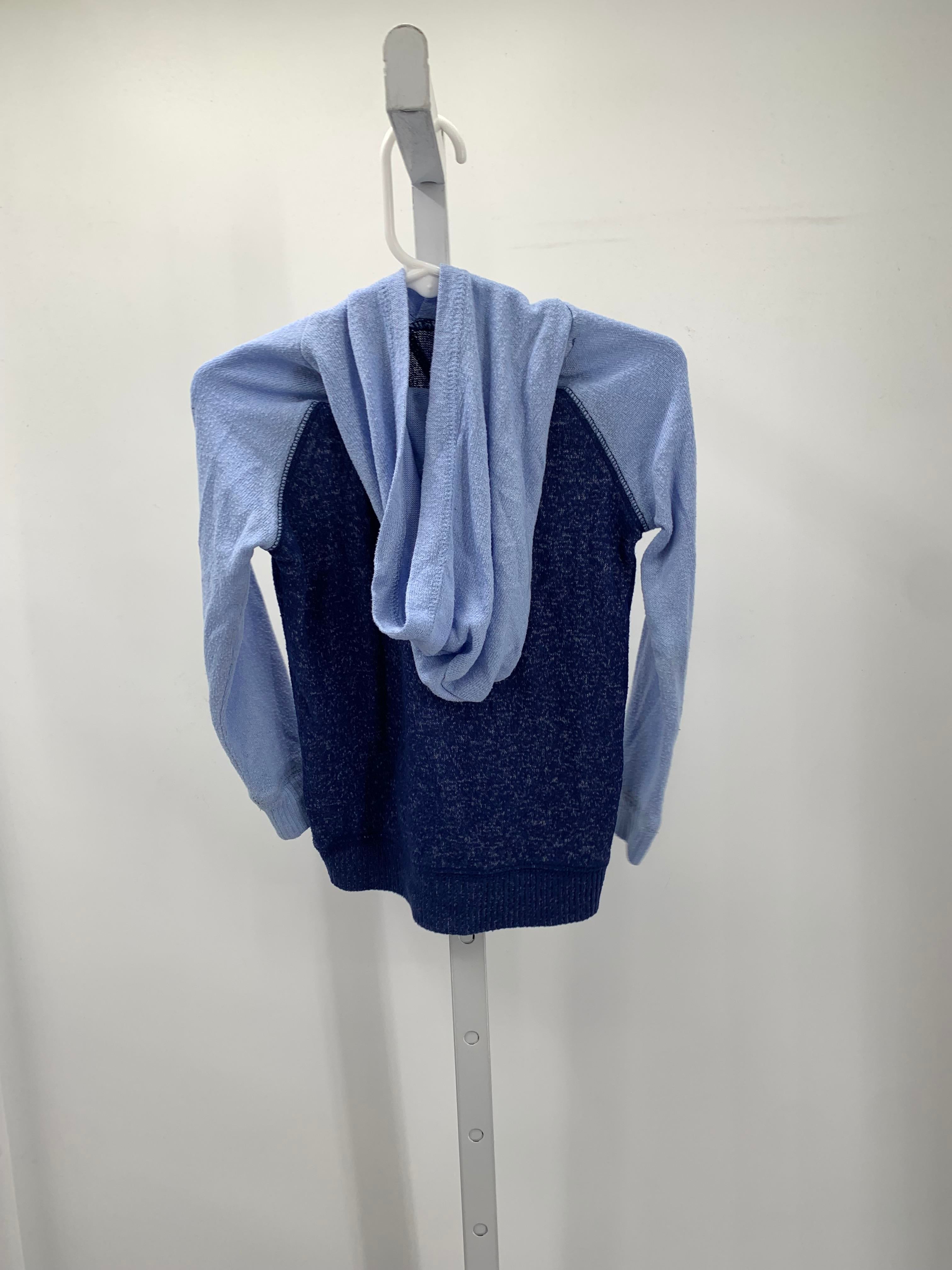 HOODED KNIT.