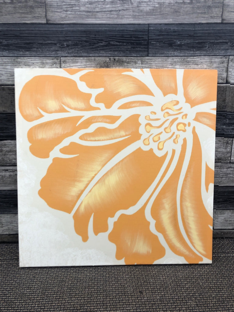 YELLOW AND CREAM ABSTRACT FLOWER CANVAS.