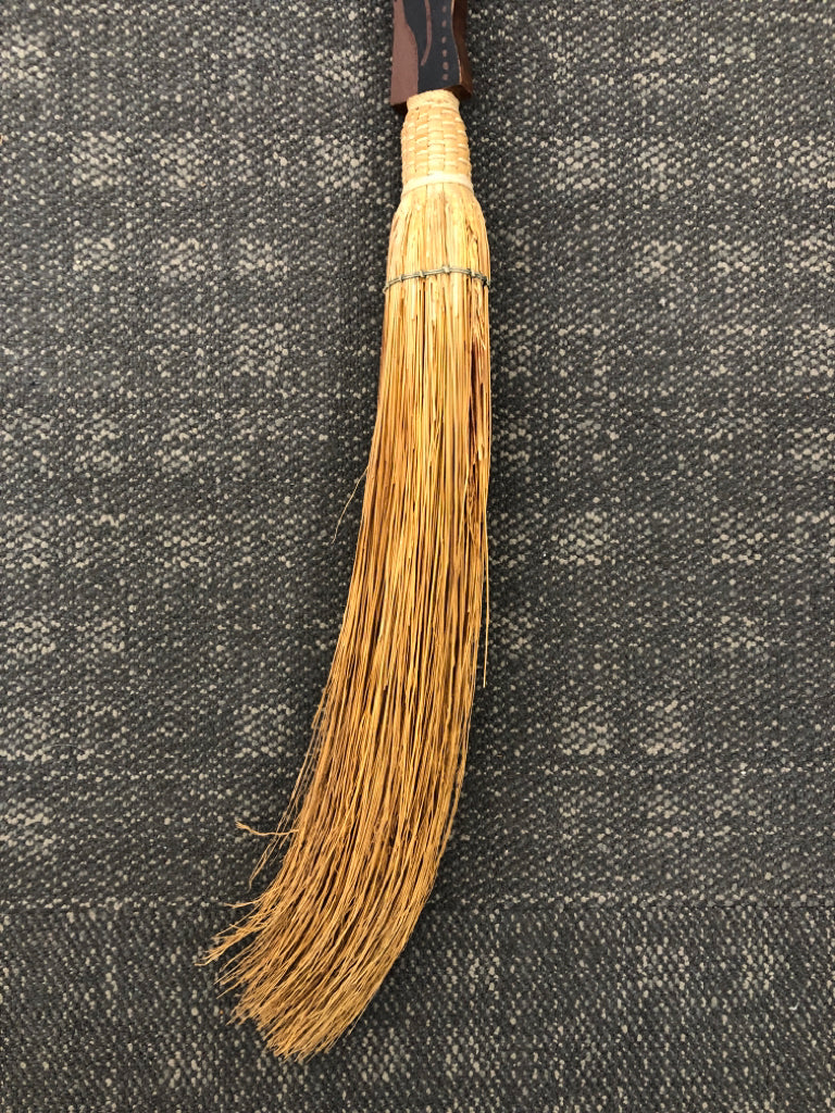 VTG SOLDIER FOLK ART BROOM.