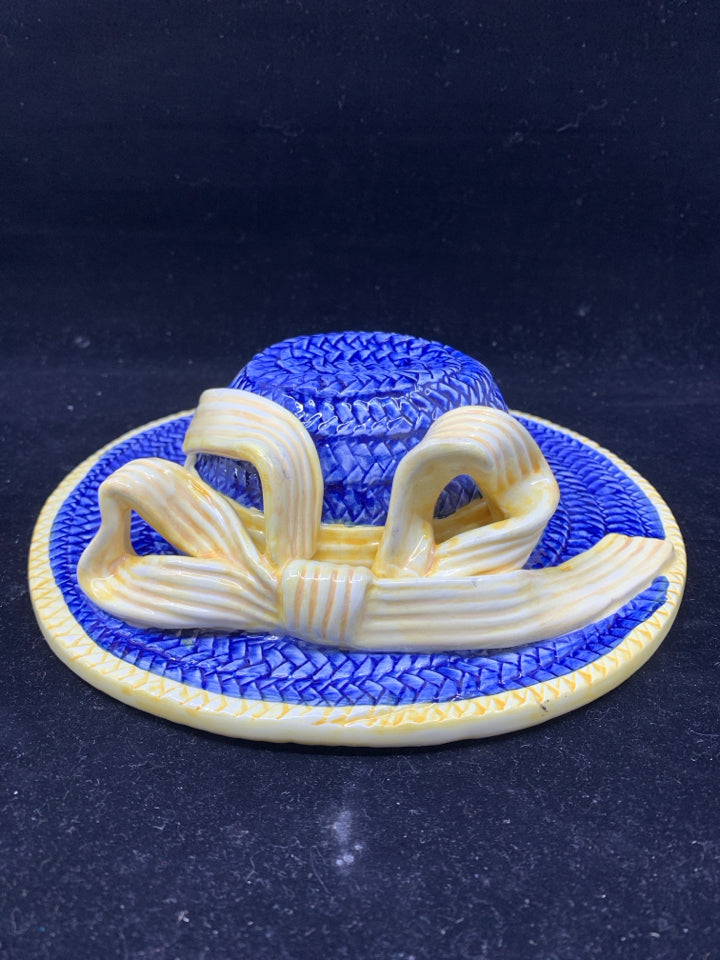 CERAMIC BLUE/YELLOW HANGING HAT.