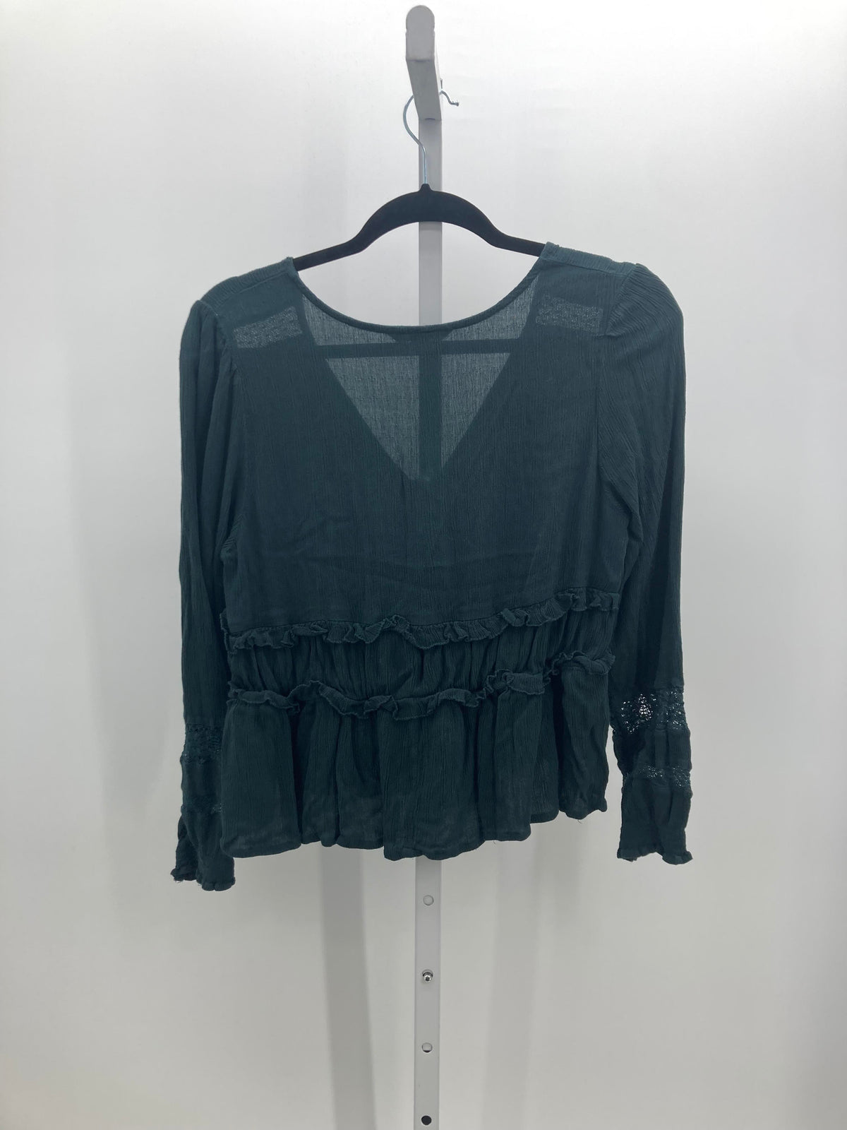 American Eagle Size Medium Juniors Long Sleeve Shirt