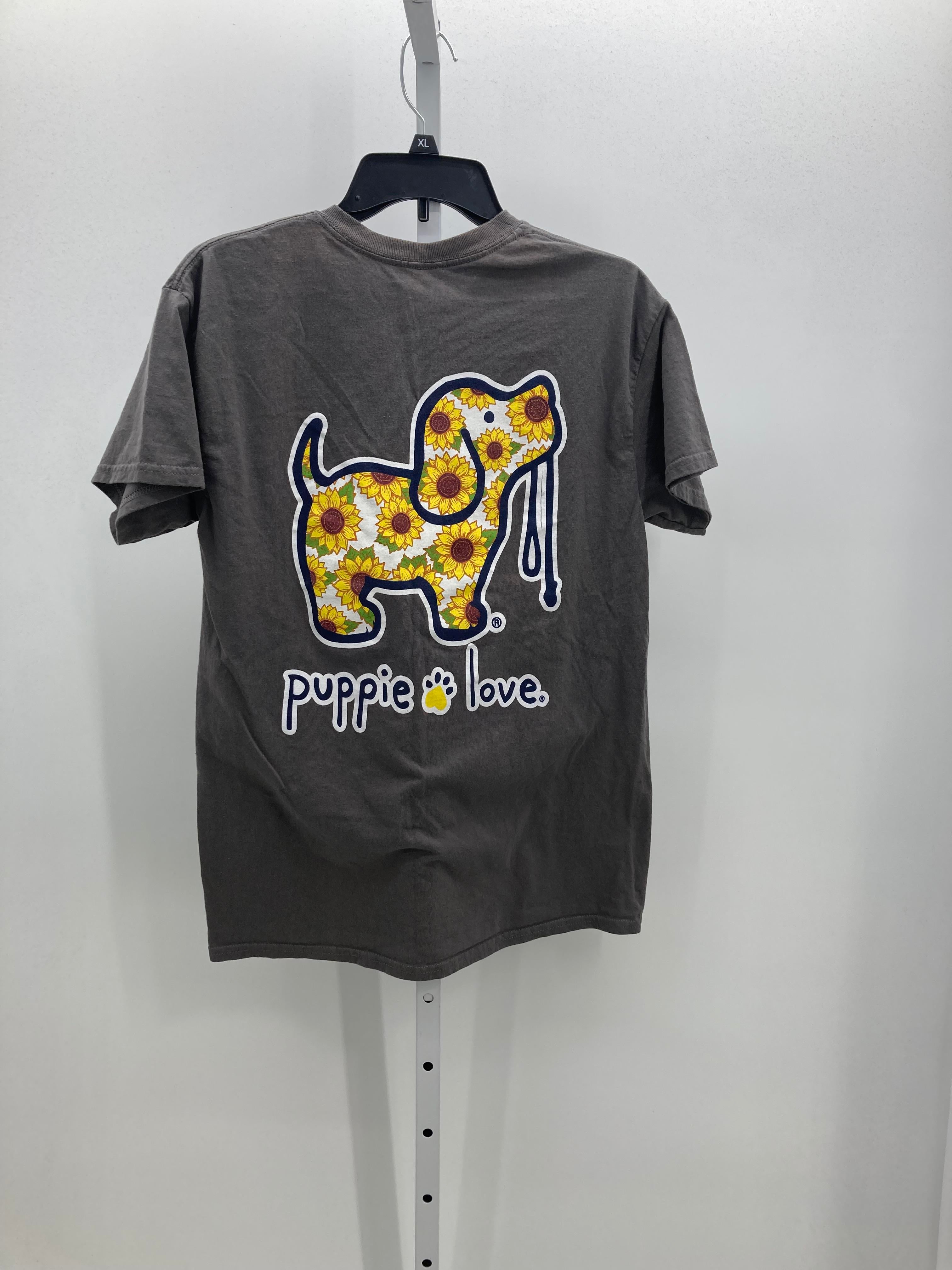 Size Medium Misses Short Sleeve Shirt