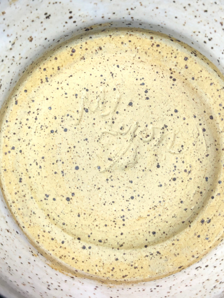 SMALL CREAM POTTERY BOWL W DOUBLE SPOUTS.