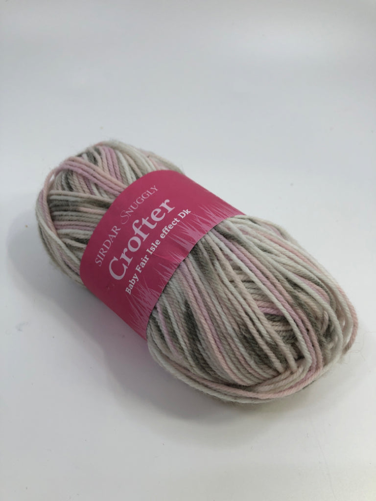 CROFTER BABY FAIR ISLE PINK&WHITE&GREEN YARN.