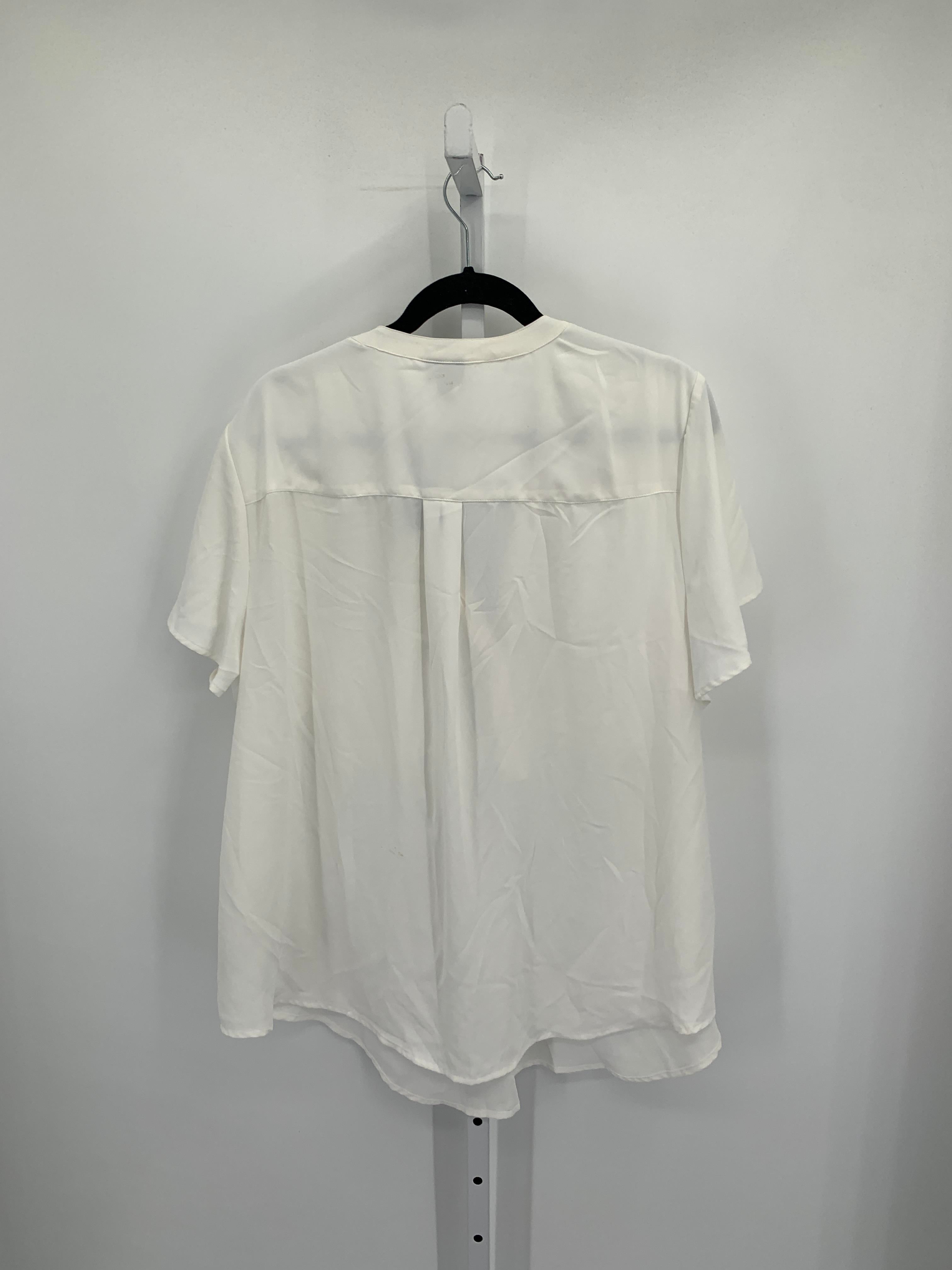 Torrid Size 3X Womens Short Sleeve Shirt