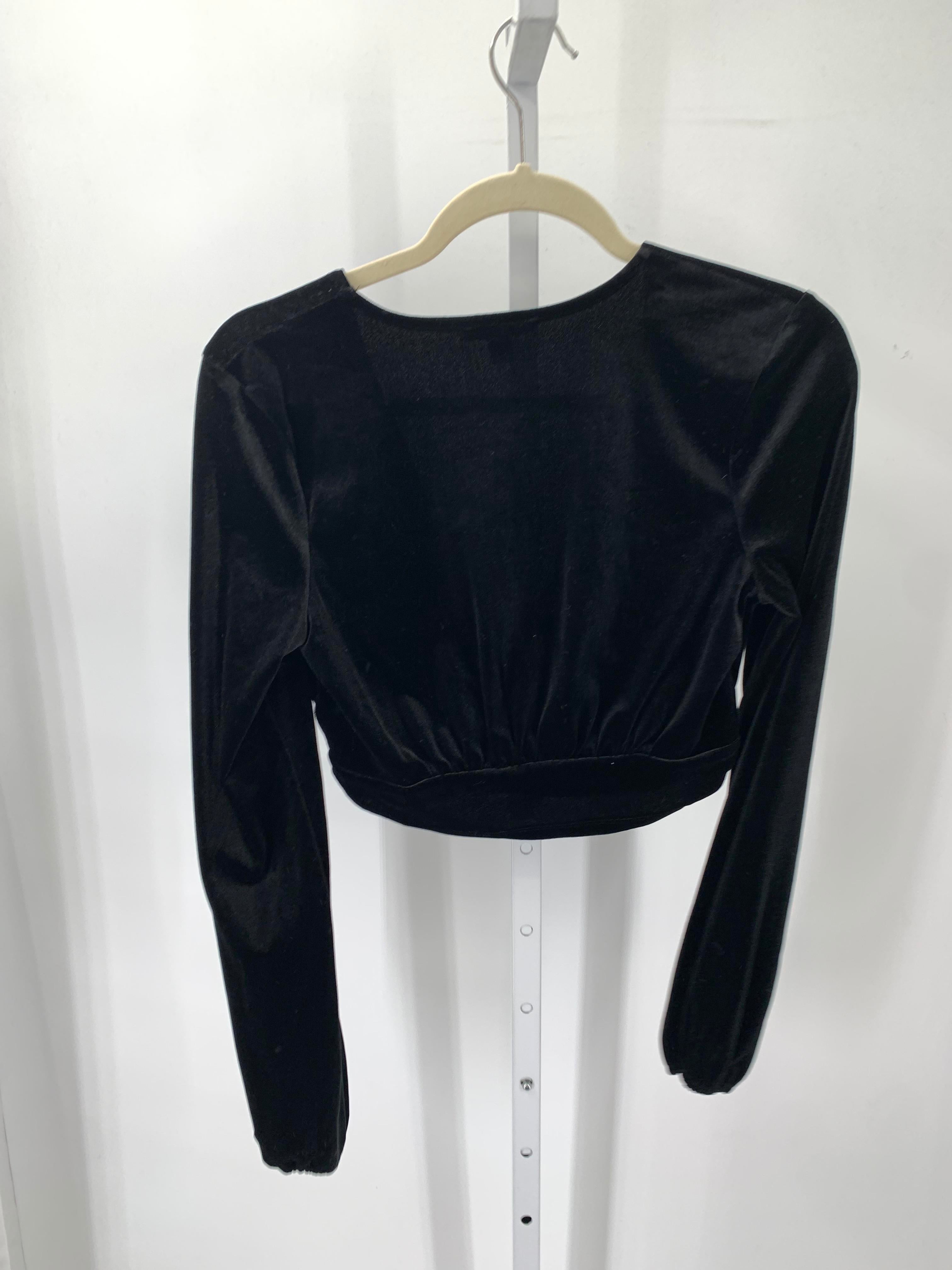Bar III Size Medium Juniors Long Sleeve Shirt