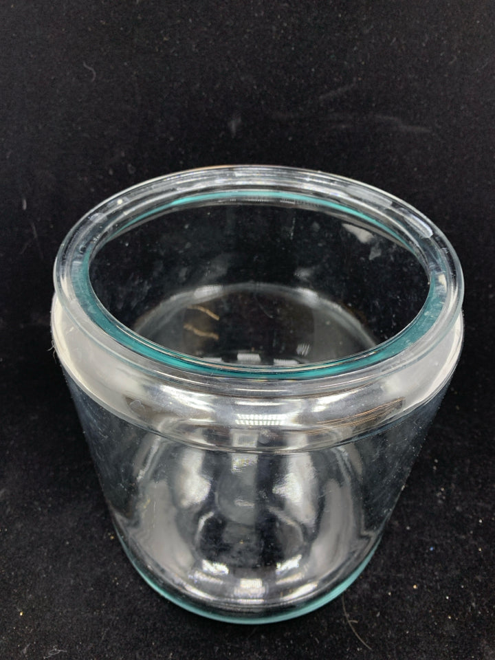 CLEAR GLASS CANISTER W/LID.