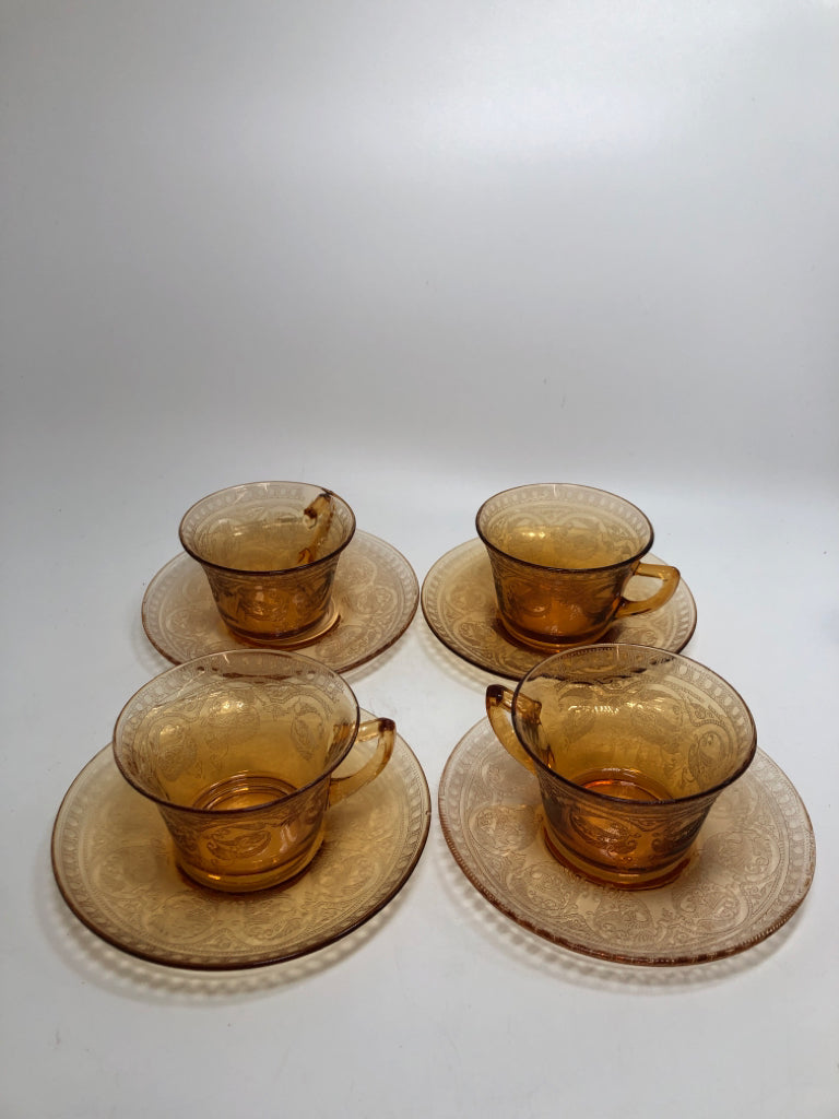 8PC VTG AMBER CUPS & SAUCERS.